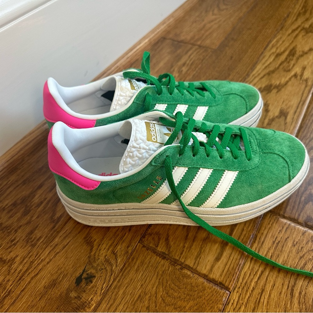 Women’s Gazelle Bold 'Green Lucid Pink'  size 7.5